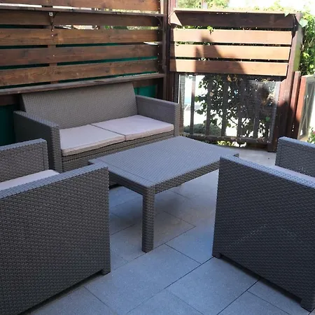 Bella Vista-2 Bedroom Apartment