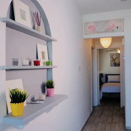 Bella Vista-2 Bedroom *